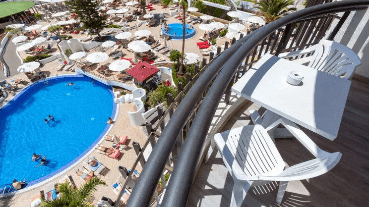 Double Room Pool View